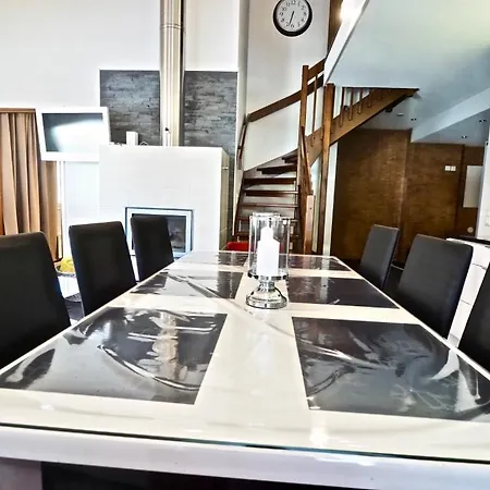 Апартаменты Lomavuokra Keskuskuja 5 A2, Levin Alppikeskus Леви